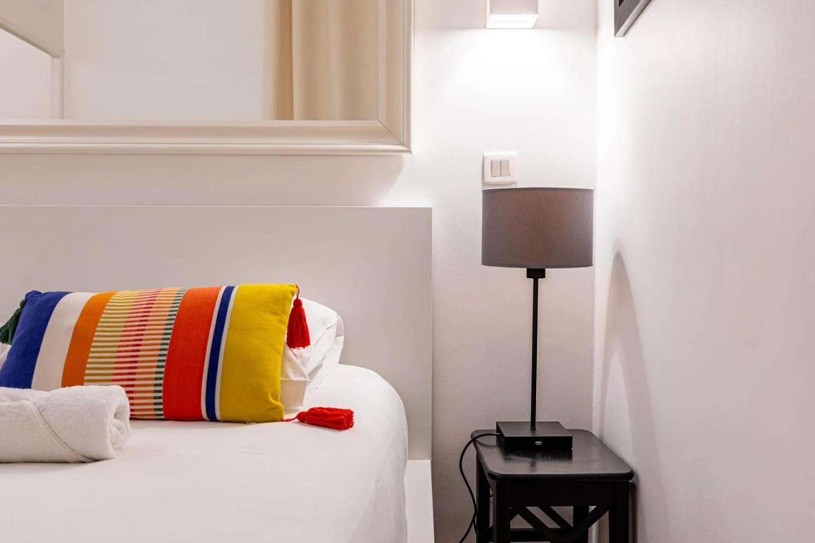 Apartment Guestready - Chic And Central Near Attractions Paris